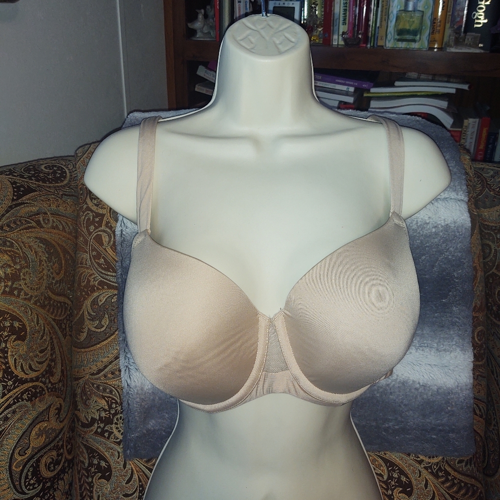Discontinued Cacique Lane Bryant Cooling bra Size 38D